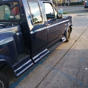 Meet your Posher, Lawrence